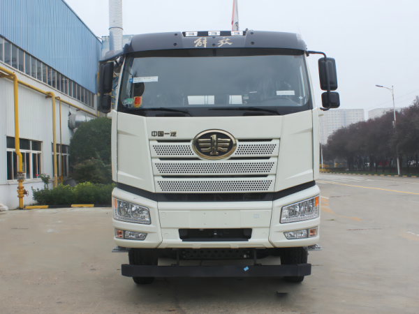 凌宇解放混動(dòng)攪拌車的特點(diǎn)有哪些？